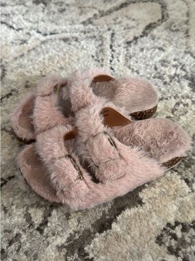 Faux Fur Double Strap Slide Sandals in Blush Pink